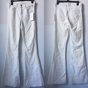 70's style "Majorelle Flare" corduroy l jeans.